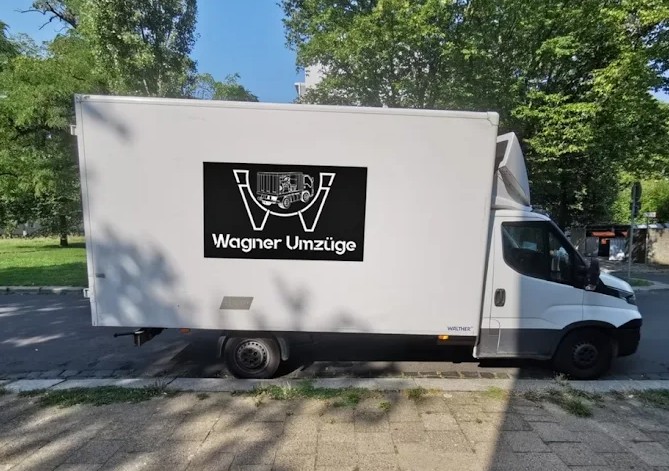 Wagner Umzüge Transportfahrzeug in Dresden